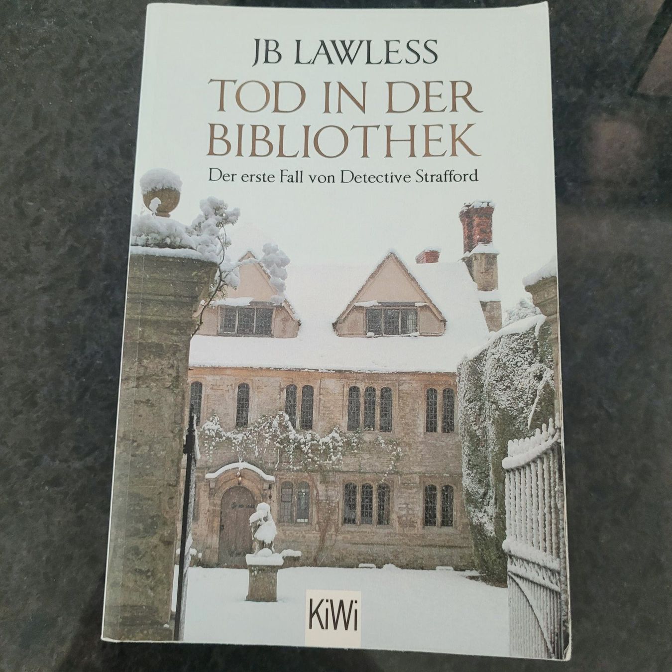 Bücher: JB Lawless- Tod in der Bibliothek – Gebraucht aus SCHÜBELBACH von CoKaHa