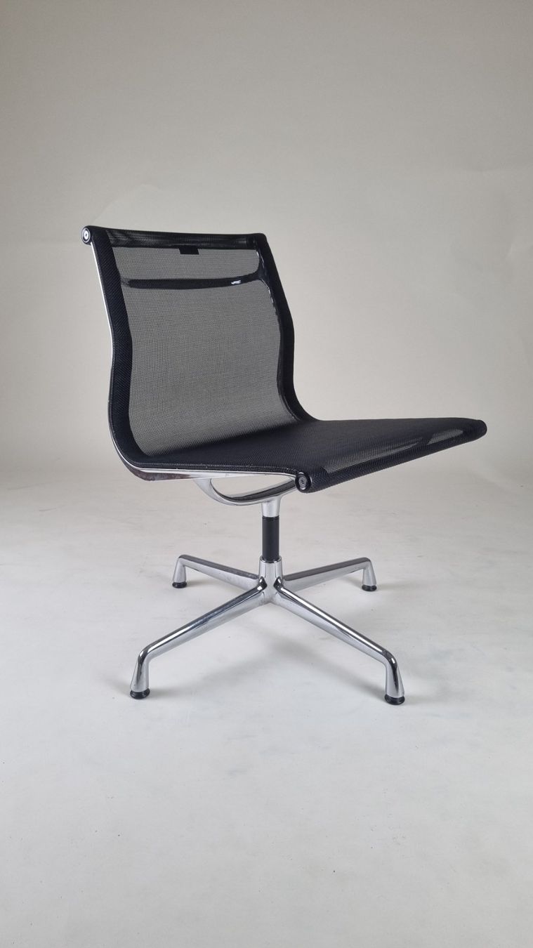 Vitra Stühle: Vitra EA 108 Konferenzstühle – Gebraucht aus Zürich von Zapro 2