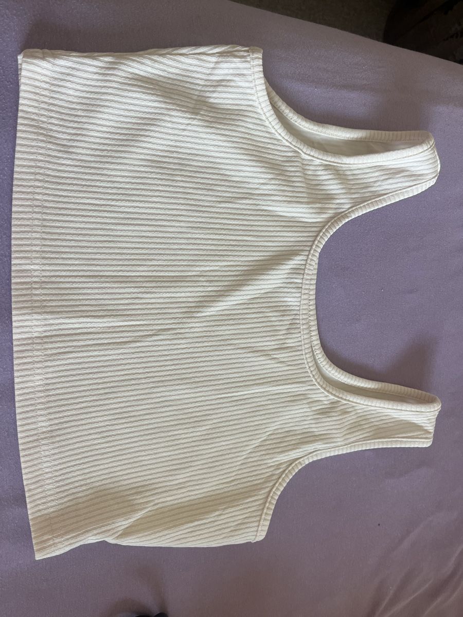 Tops: Damen Top Cremefarben Gr. L  – Neu und originalverpackt aus Giswil von Mauritius9026