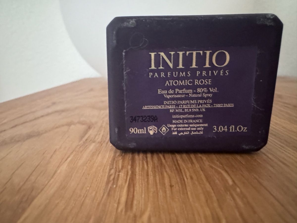 Initio Parfums & Eau de Toilette: Atomic Rose Initio Parfums 90 ml - almost full – D'occasion à Zürich par MuchachaJ 2