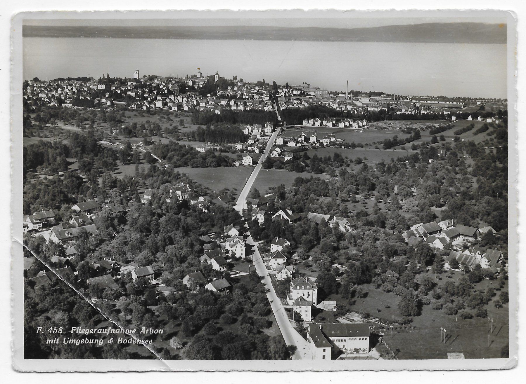 Cartoline postali: Flugaufnahme Arbon mit Umgebung & Bodensee – Usato da Hefenhofen venduto da Richsalz