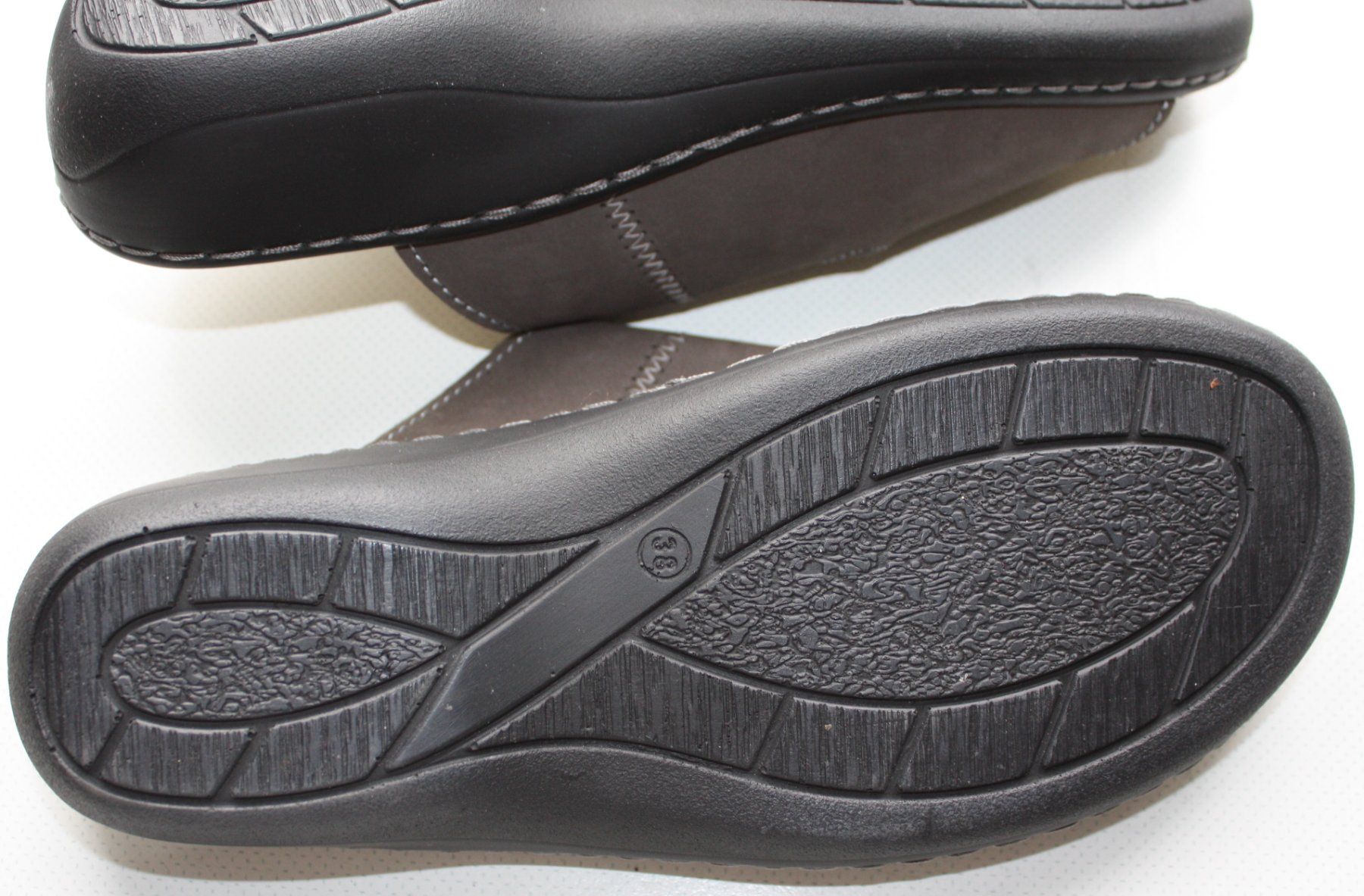 Scarpe da donna: Longo Pantoletten / Sandalen Grösse 38 – Nuovo (secondo la descrizione) da Wettingen venduto da Licht08 2