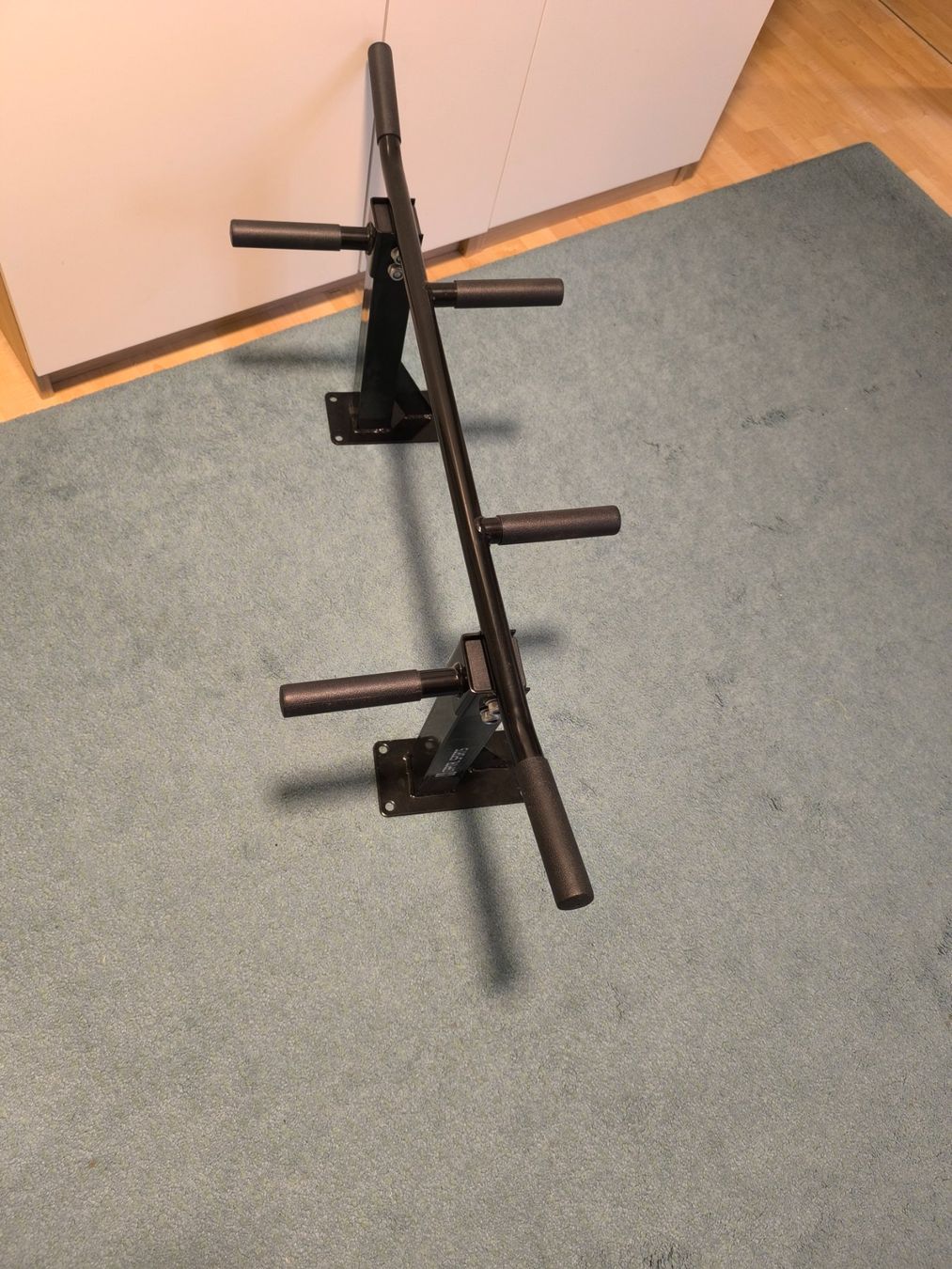 Vélos d'appartement: Klimmzugstange / Dip-Station Wand- oder Deckenmontage- – D'occasion à Gams par MissTraveller 2