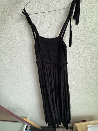 Sommerliches, schwarzes Maxikleid mit Trägern, Grösse S