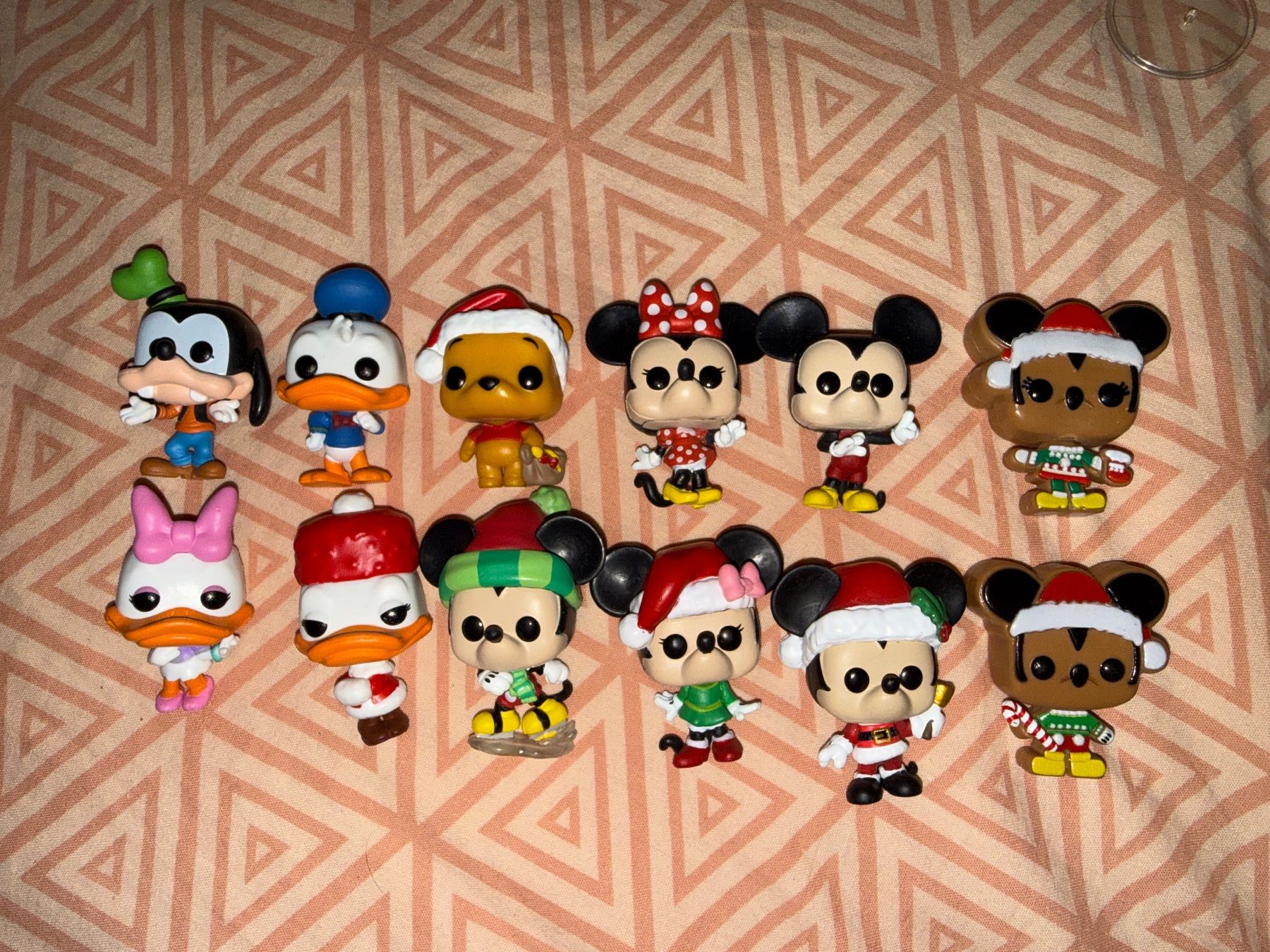 Funko Figurines: 11mini pop Mickey et ses amis – D'occasion à Genève par fat_8jwz