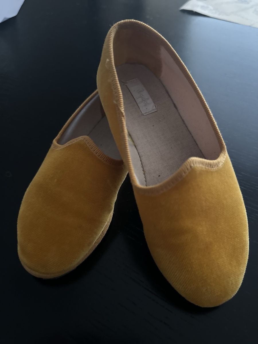 Il Gufo Schuhe für Jungen: FinkenGelbe Samt-Slipper, Grösse 26 – Neu (gemäss Beschreibung) aus Zürich von Wanda14