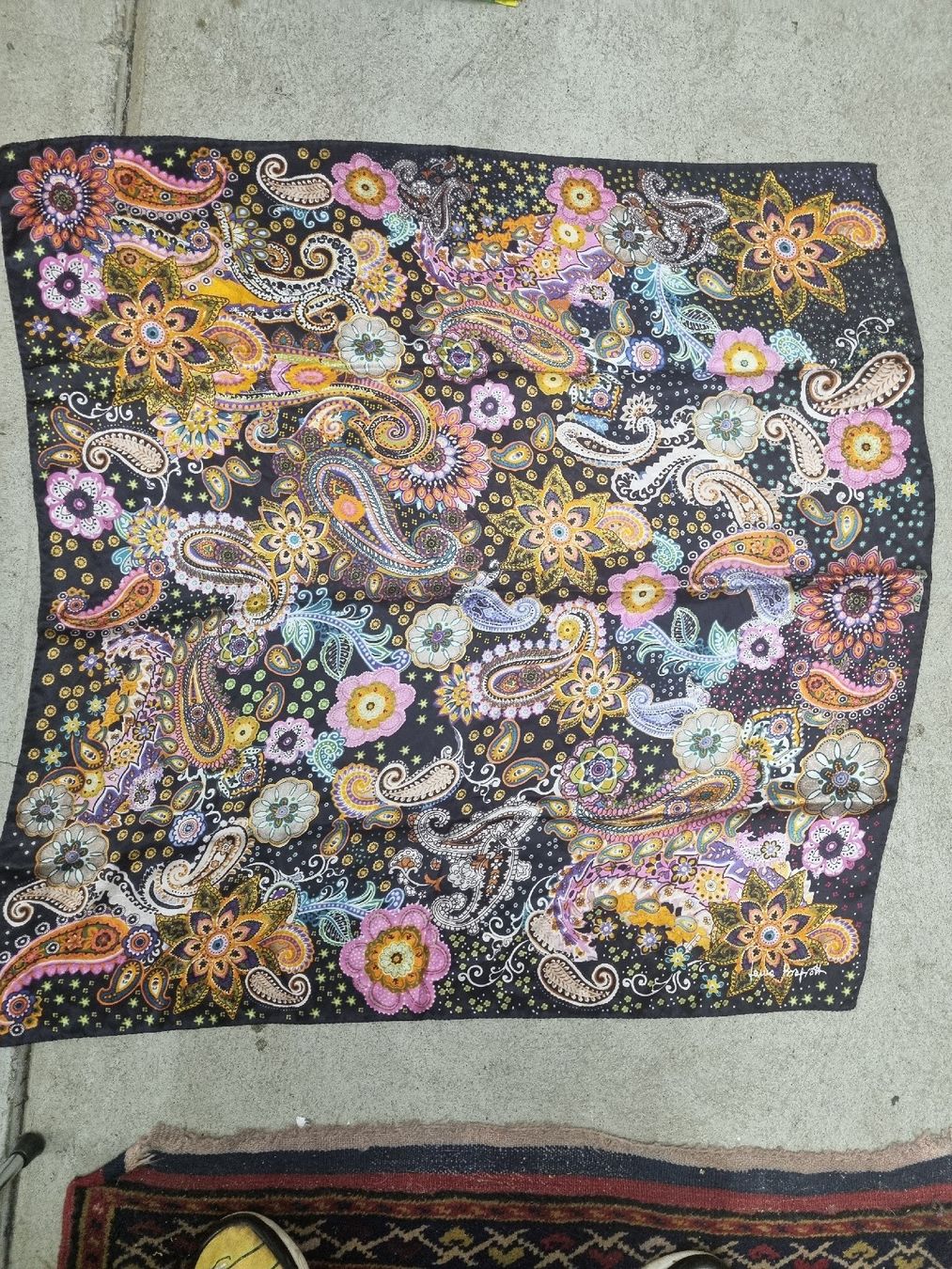 Foulard & Sciarpe: Foulard seide signed – Usato da Ostermundigen venduto da vintage60