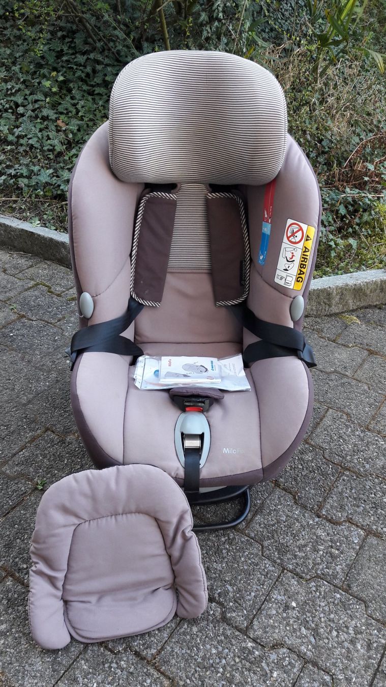 Maxi-Cosi Seggiolini per auto: Kinderautositz Maxi-Cosi Milo Fix – Usato da Zürich venduto da Ilarkopale 1