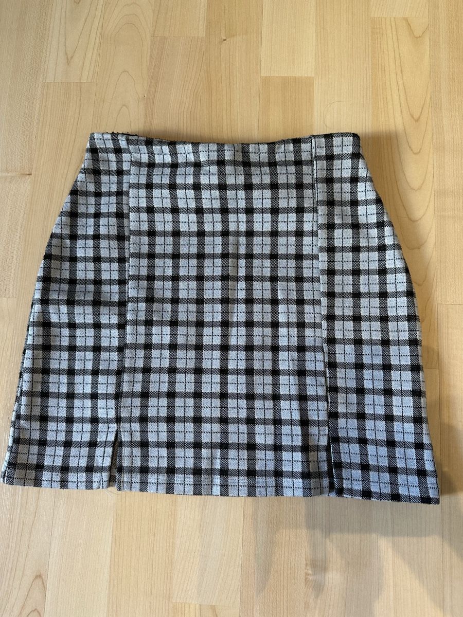 Pull&Bear Jupes: Jupe courte à carreaux Pull&Bear – taille S – D'occasion à Villeneuve VD par tat_9fhl