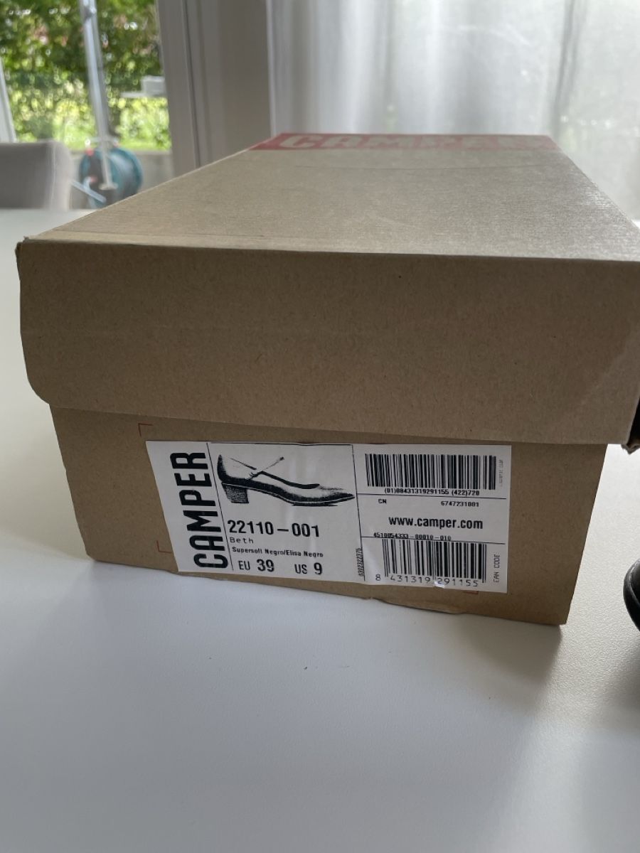 Camper Scarpe da donna: Camper Pumps schwarz 39 – Usato da Winterthur venduto da Momara 2