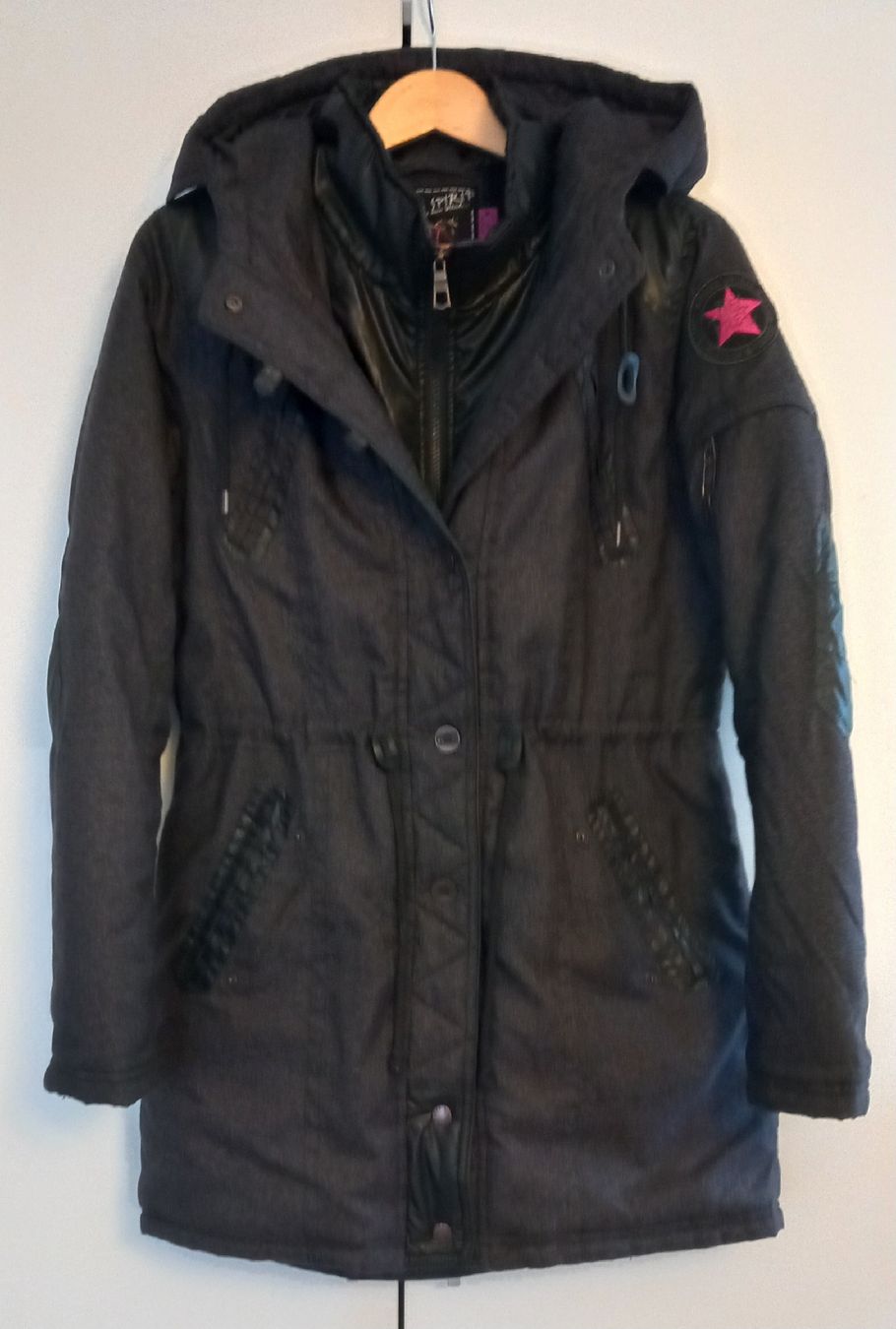 Cappotti: Sehr warmer Winter Mantel  40 – Usato da Rorbas venduto da siramad