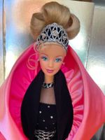 Festliche Sammler-Barbie Happy Holidays 1996
