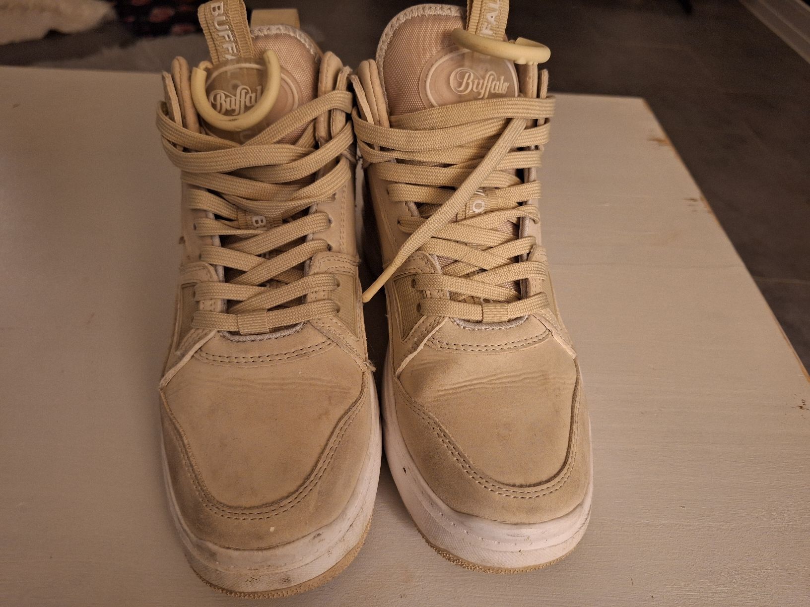 Buffalo Damenschuhe: Buffalo Sneakers – Gebraucht aus Neuhausen von eliana2