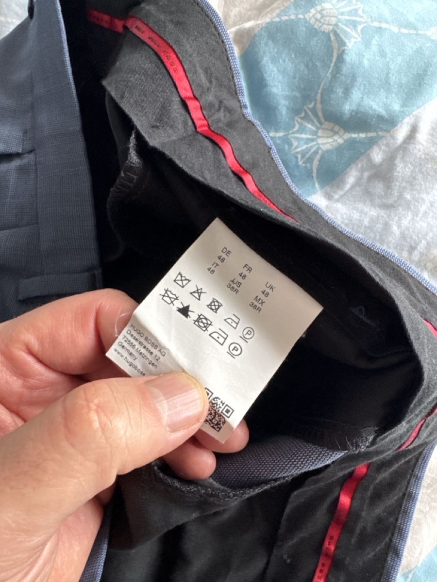 Hugo Boss Pantalons: Boss – D'occasion à Menzingen par Dali2504 1