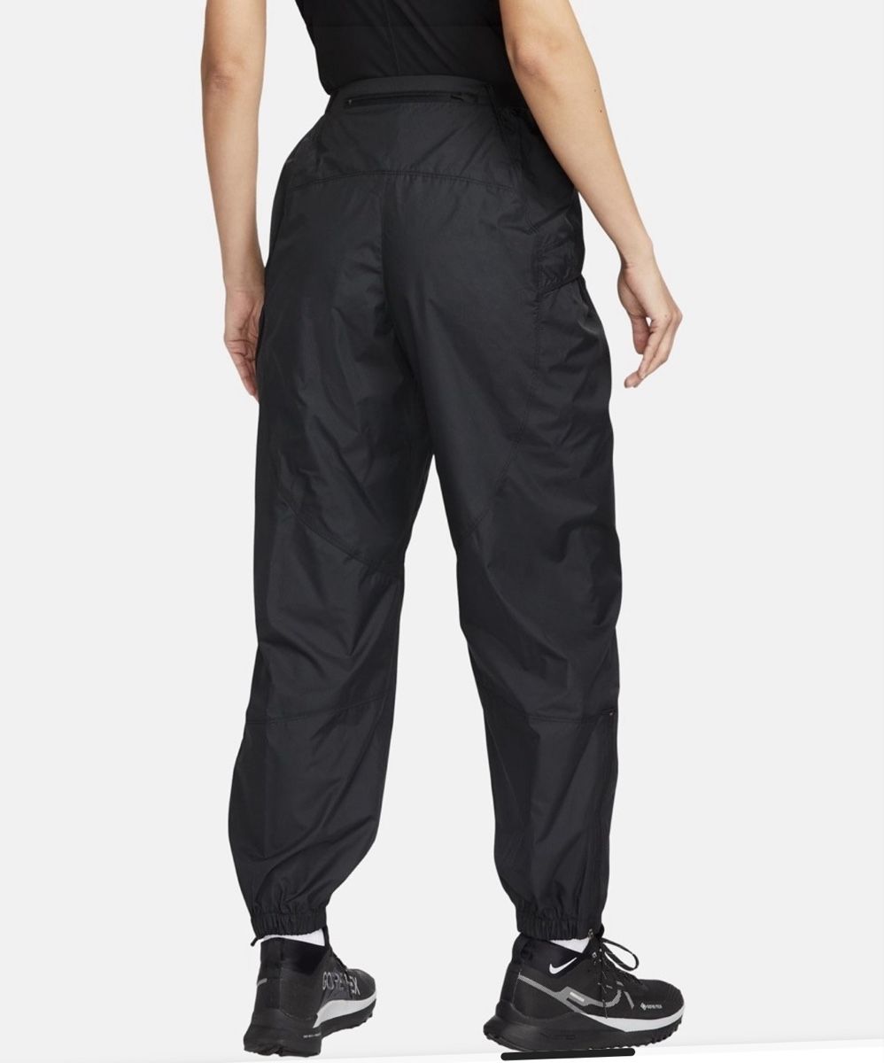 Nike Pantaloni: Nike pantalon s – Usato da Forel (Lavaux) venduto da julie13 4