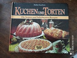 Buch über Kuchen und Torten
