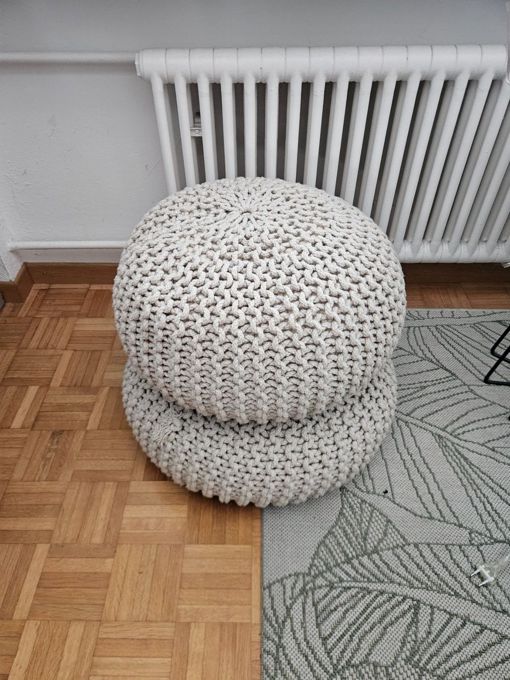 Coussins: Sitzkissen – D'occasion à Zürich par dyl_9hzh