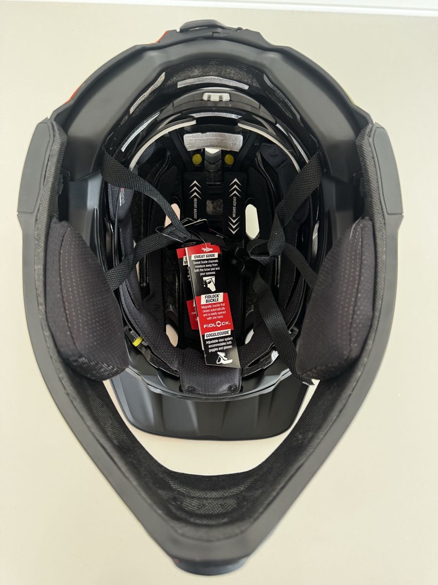 Bell Caschi: Bell Fasthouse Full Face MTB Large – Nuovo (secondo la descrizione) da Zug venduto da Serena_7500 3