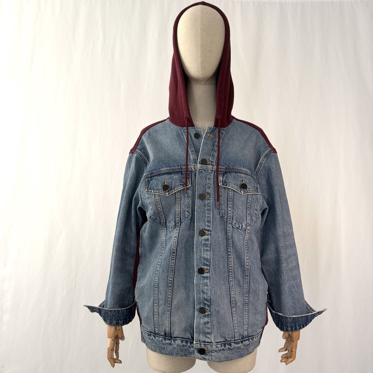Alexander Wang Giacche: ALEXANDER WANG Denim Jacket – Usato da Emmen venduto da Avviivva_Com2023