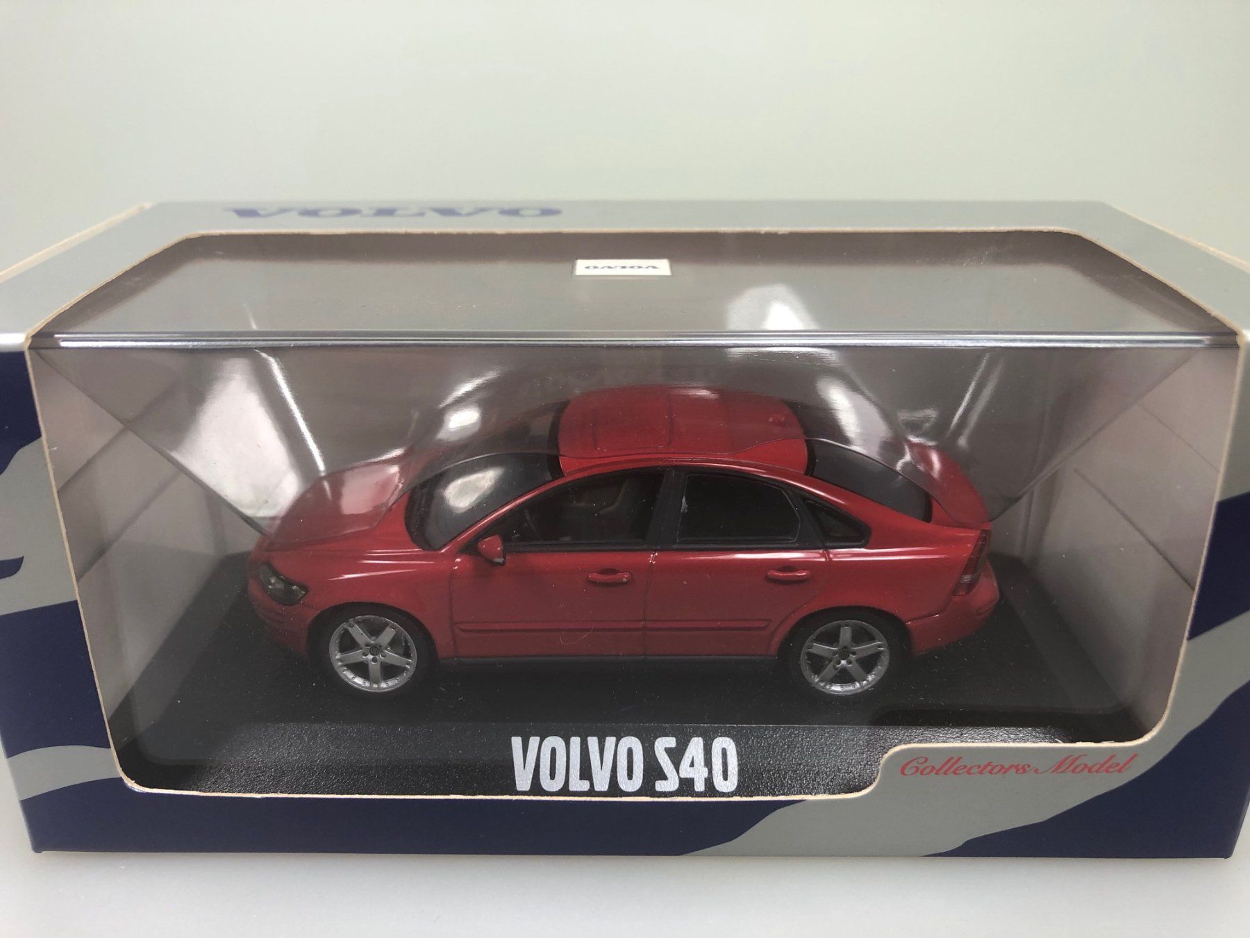 Volvo Modellini d'auto: Volvo S40 - Minichamps - 1:43 – Usato da Widen venduto da Himan 3