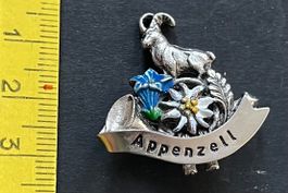 Appenzell, Steinbock, Edelweiss Enzian/ Anstecker Vintage
