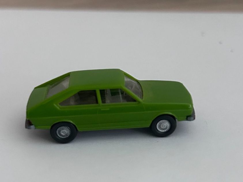 Wiking Modellautos: Wiking VW Passat – Gebraucht aus Goldach von Manyro55 1