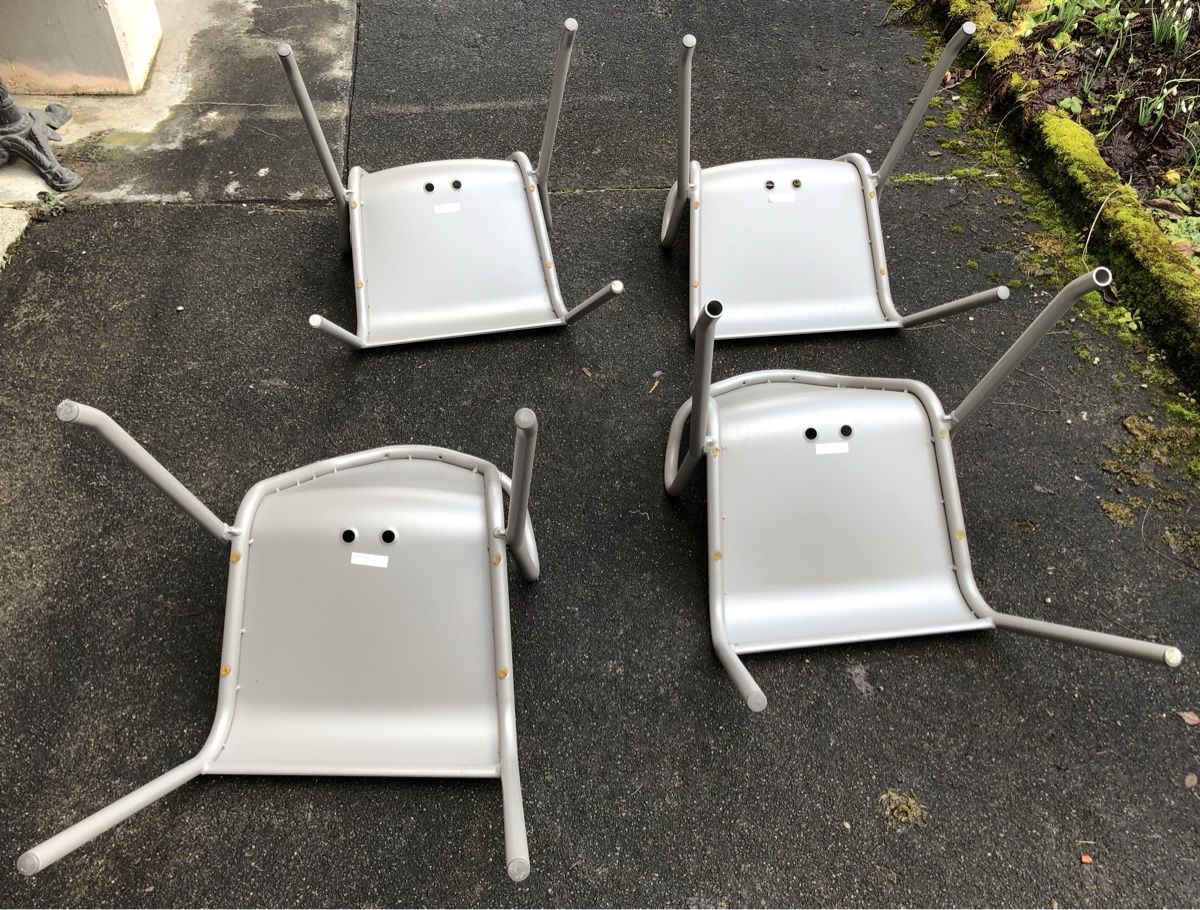 Ikea Sedie: 4 Gartenstühle, stapelbar, stabil & leicht – Usato da Römerswil LU venduto da Icehead 3
