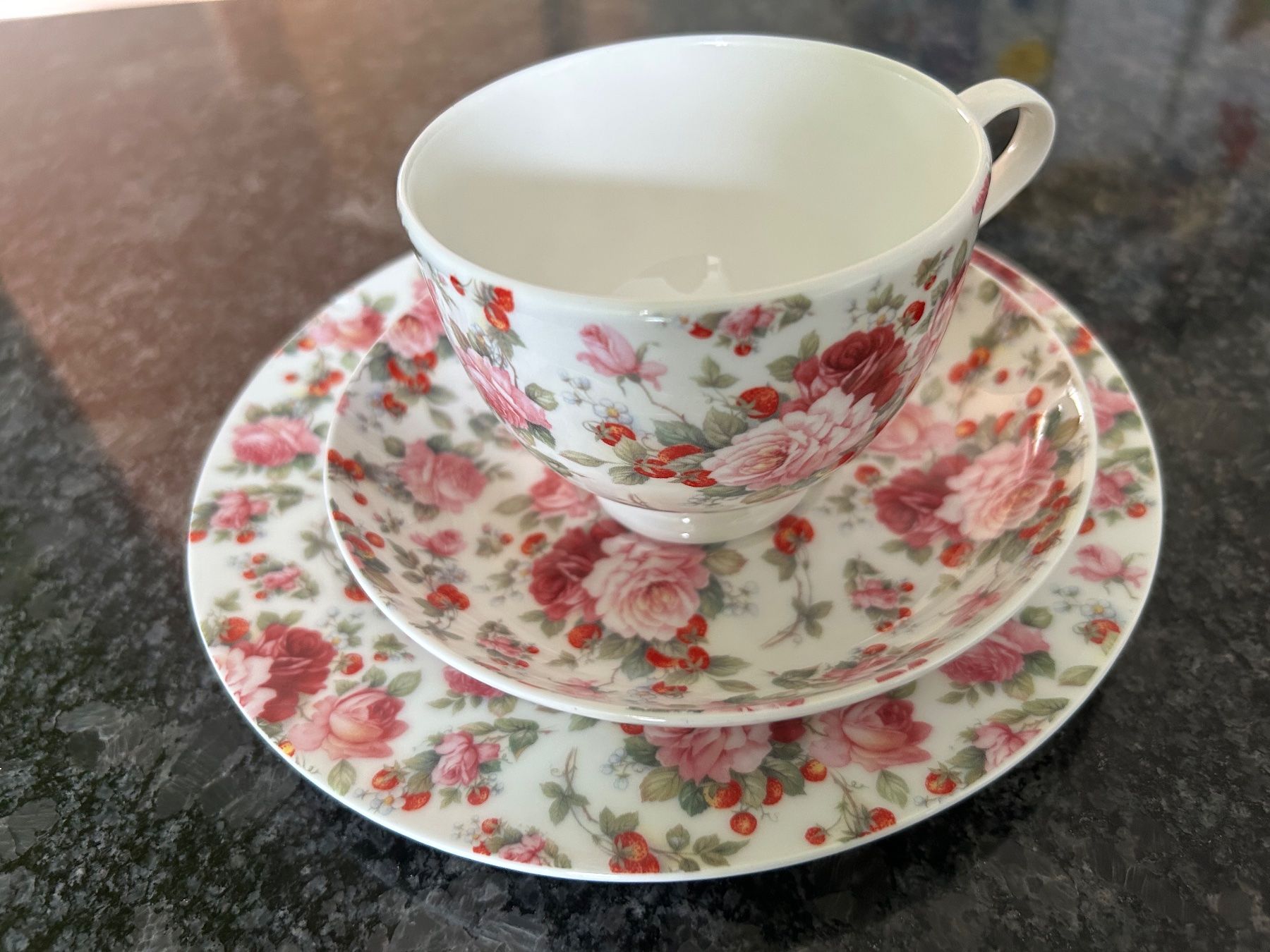 Geschirrsets: Kaffee/Tee-Service Vintage 6fach – Gebraucht aus Sevelen von Glueckstreffer.62 2
