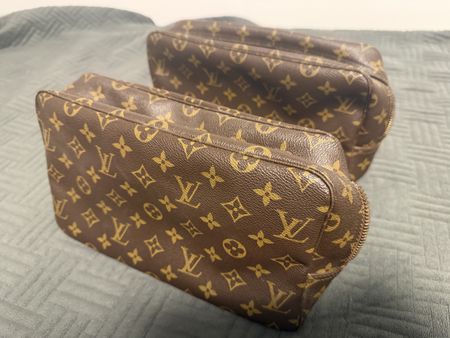 Trousse de toilette Louis Vuitton