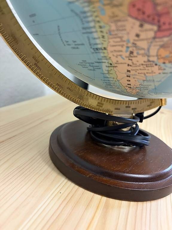 Altro in Decorazioni & Accessori: Michelin Leuchtglobus Scan-Globe Type X  Made in Denmark – Usato da Gelterkinden venduto da rap_2lct 1