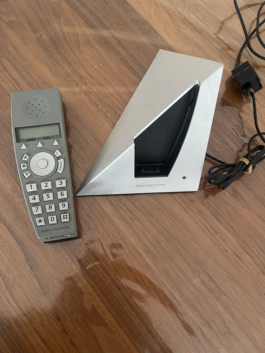 Bang & Olufsen Telefoni: Bang & Olufsen Festnetztelefon BeoCom 1401 – Difettoso da Fislisbach venduto da Brandopfer810