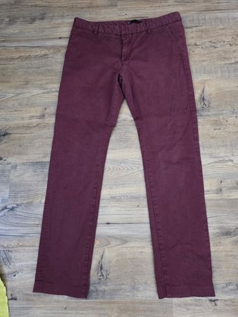 WE Hose, bordeauxrot, Gr. W34 L32, sehr guter Zustand!