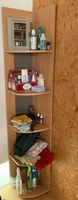 Eckregal aus Holz