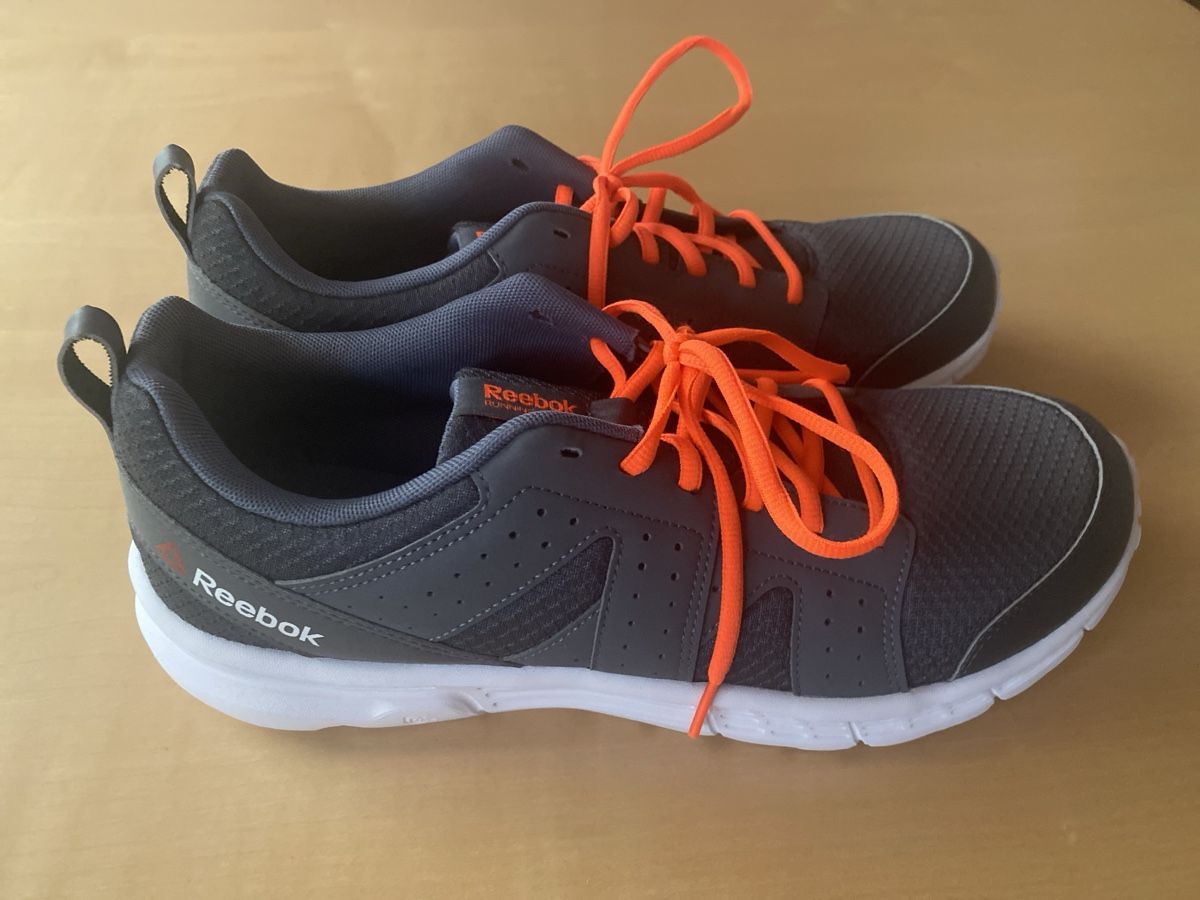 Reebok Scarpe da uomo: neue Reebook running Laufschuhe, Grösse 45.5 – Nuovo (secondo la descrizione) da Tagelswangen venduto da A5P