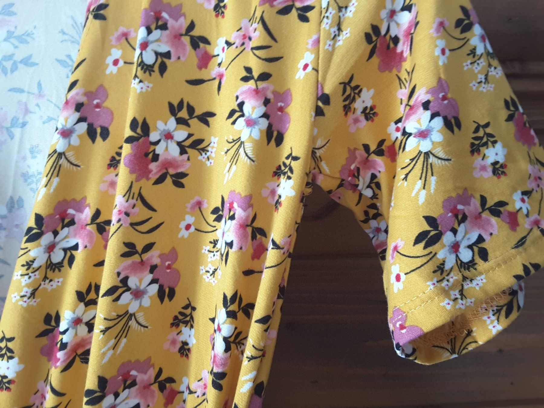 Kleider: Damen Kurzarmkleid Gr.38 ( M ) – Gebraucht aus Boppelsen von tigimohrli 2
