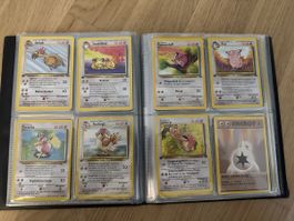 95 Pokémon Karten aus den 90ern