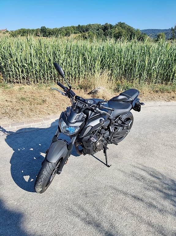 Strasse: Yamaha MT-07 schwarz – Gebraucht aus Allschwil von jor_7n6x 2