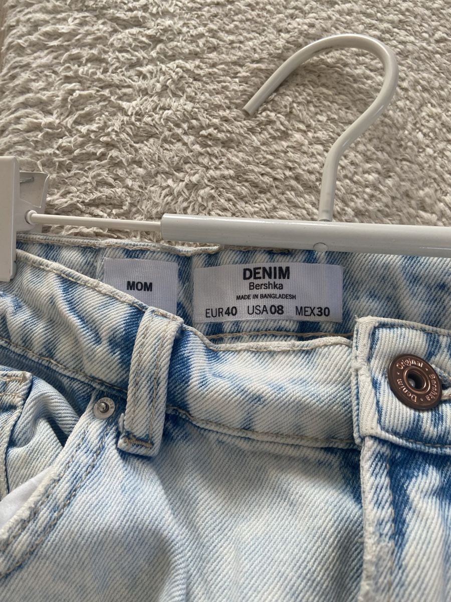 Jeans: 2 Bershka Jeans Set  Grösse 40 – Gebraucht aus Thun von Mare_Pia 2