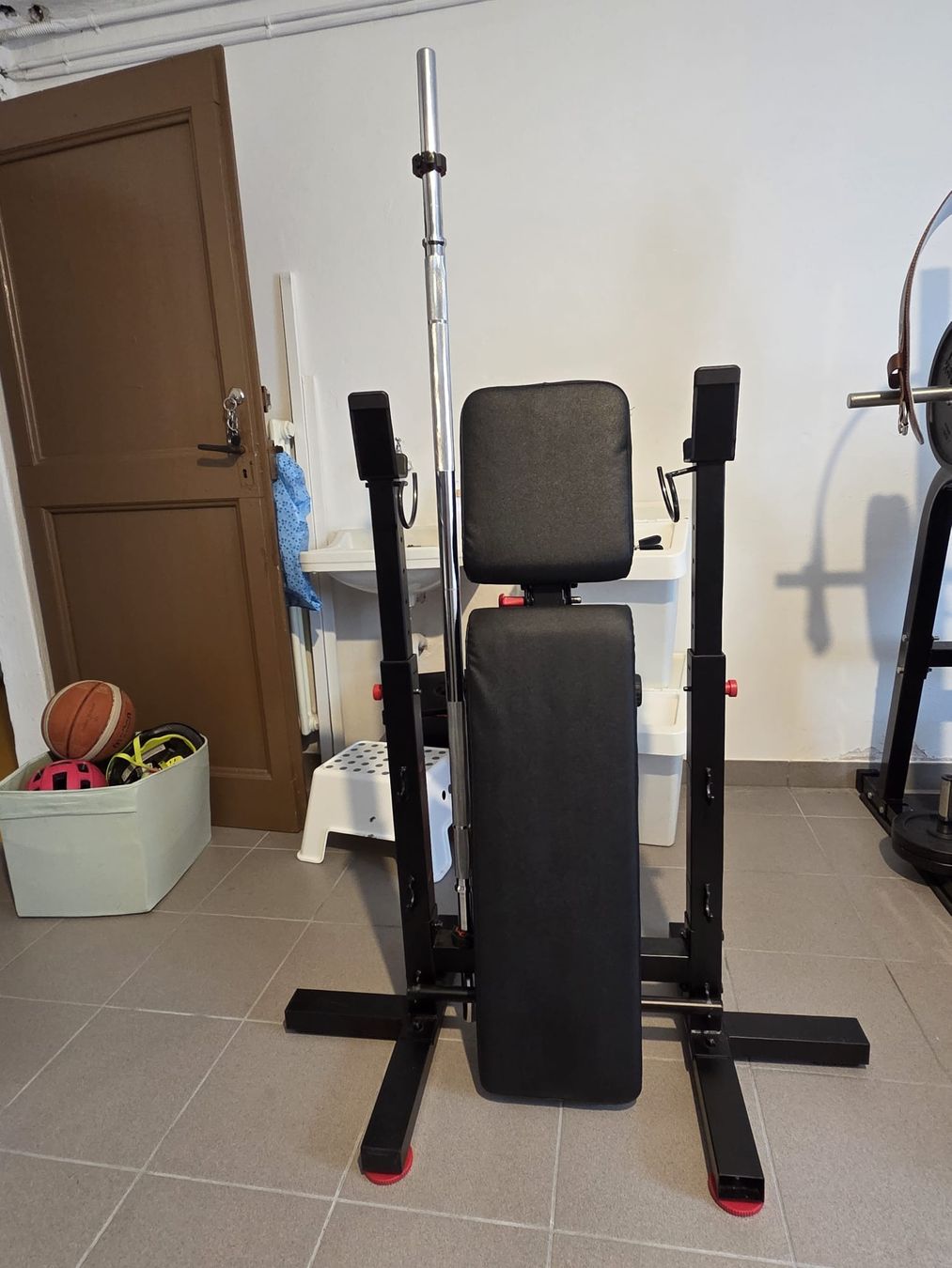Hometrainer: Panca pesi regolabile e bilanciere – Usato da Lugano venduto da cgu_8wkn 3