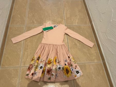 Molo neues wunderschönes Kleid, 7-8J 122-128