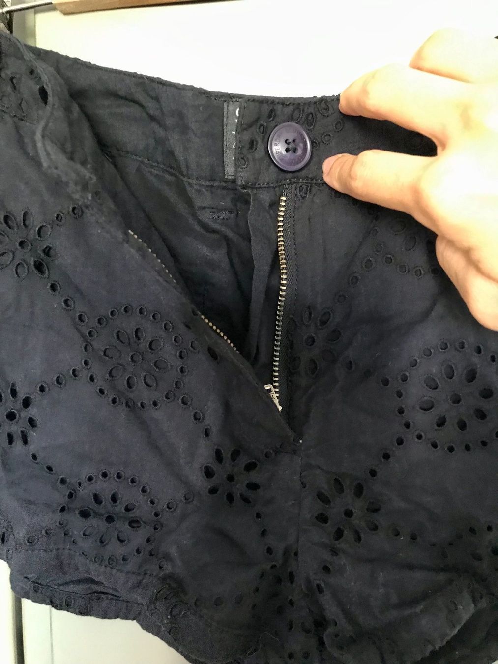 Superdry Pantaloni: Shorts blau Gr. XS von Superdry – Nuovo (secondo la descrizione) da Schliern b. Köniz venduto da Pecannut 4