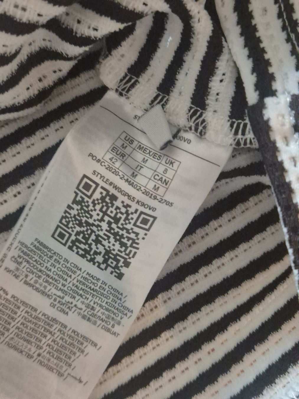 Guess Blusen, T-Shirts & Tops: Guess striped top, size M, great for spring! Never used – Neu (gemäss Beschreibung) aus Basel von and_zvv7 2