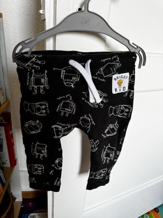Pantalon enfant H&M noir robot 9-12 mois (80cm)