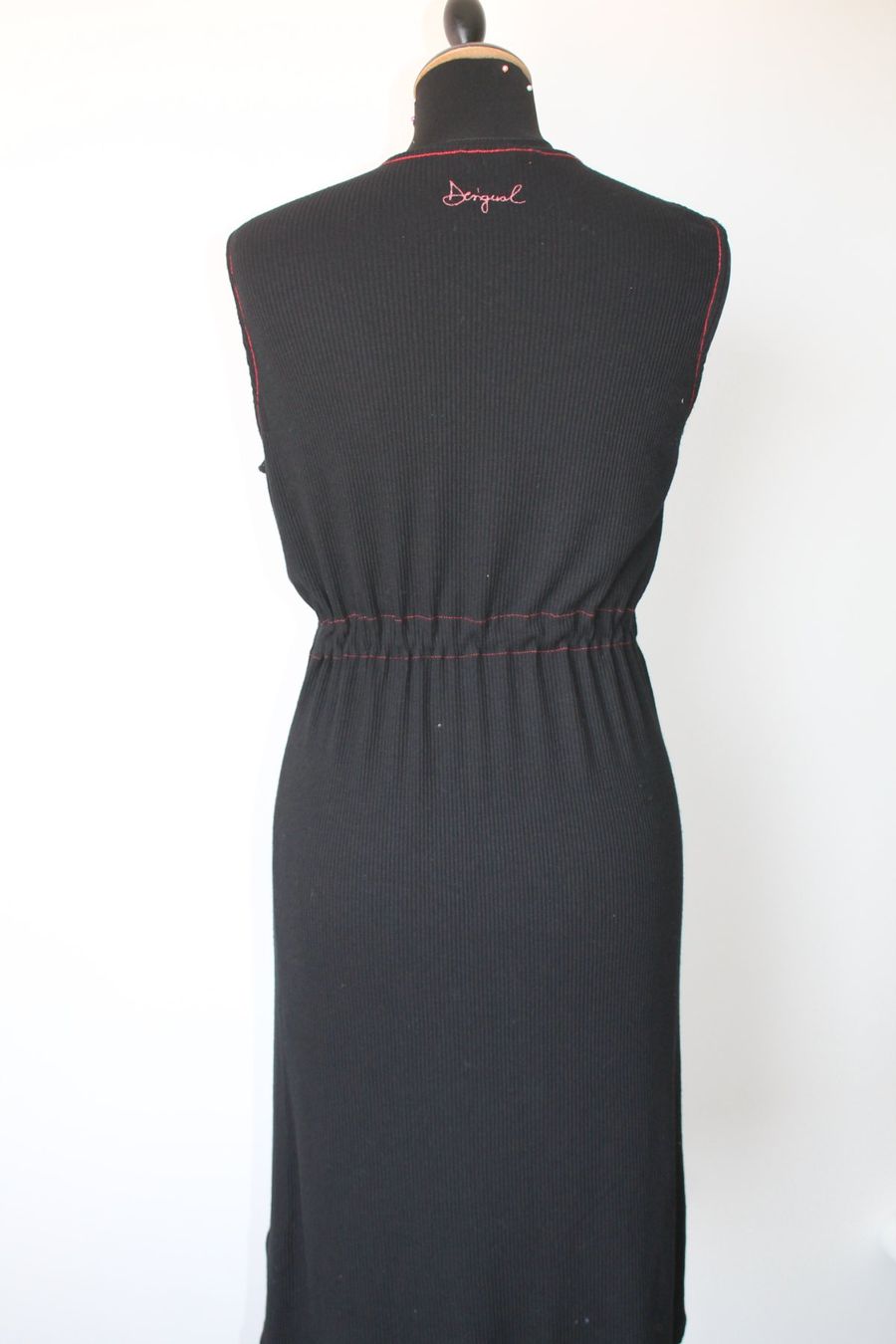 Vestiti: Robe Desigual taille XL – Usato da Chez-le-Bart venduto da jasse 1