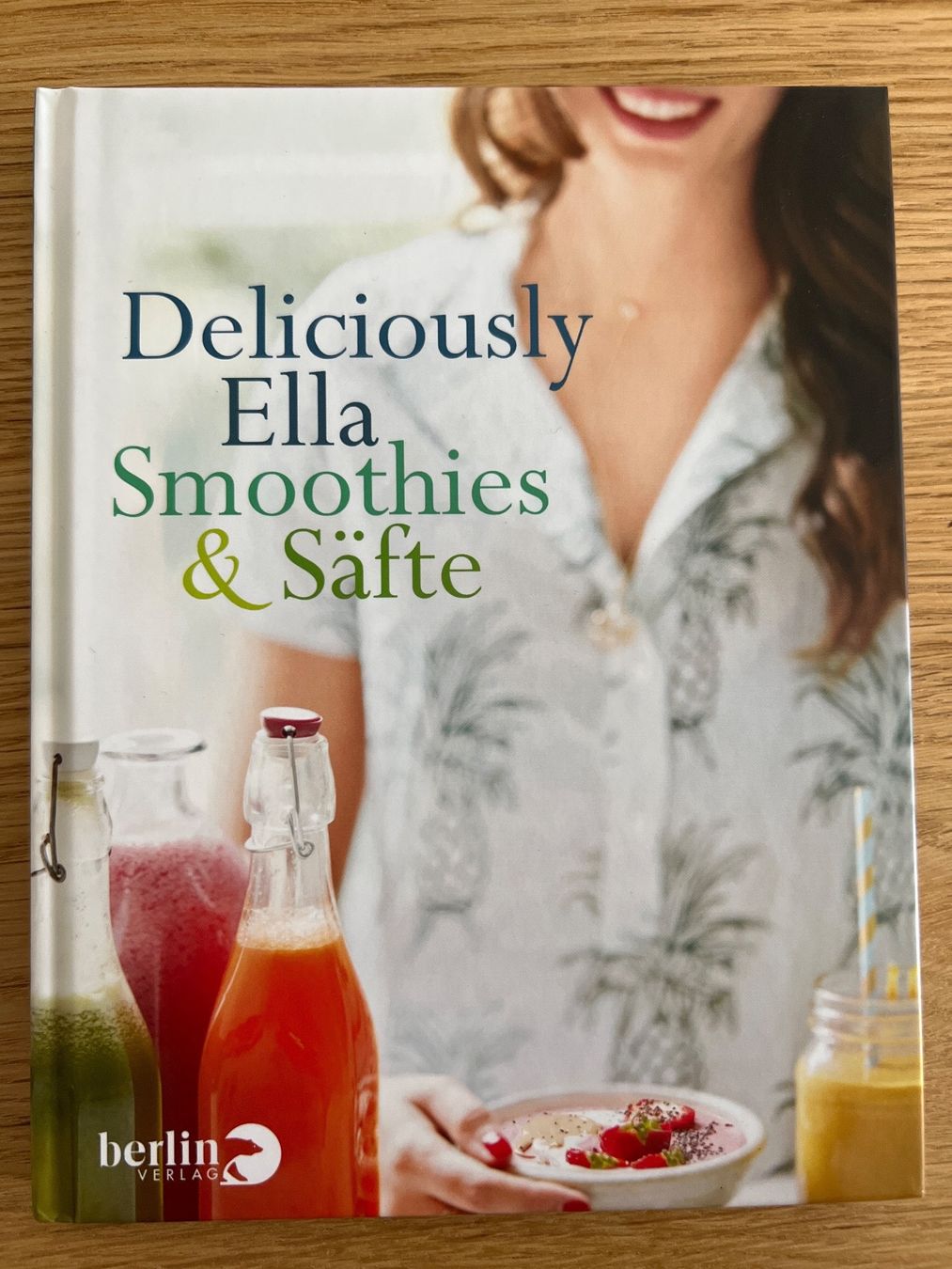 Libri: Deliciously Ella - Smoothies & Säfte – Nuovo (secondo la descrizione) da Zürich venduto da kitsune