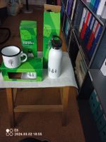 4 Emailartikel: 2 Flaschen und 2 Mugs