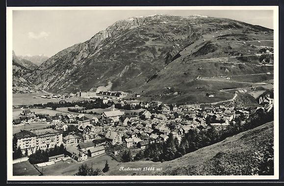 Cartes postales: Andermatt, Gesamtansicht von einem Berg  – D'occasion à Berlin par bartko-reher