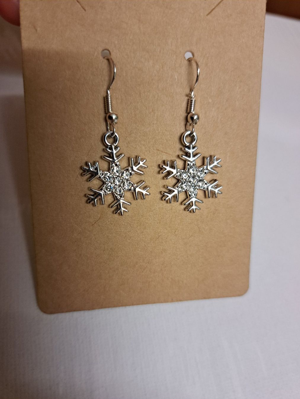Ohrringe & -stecker: Silberfarbige Schneeflocken Ohrringe Modeschmuck Geschenk – Neu (gemäss Beschreibung) aus Weggis von Leeclipse 1
