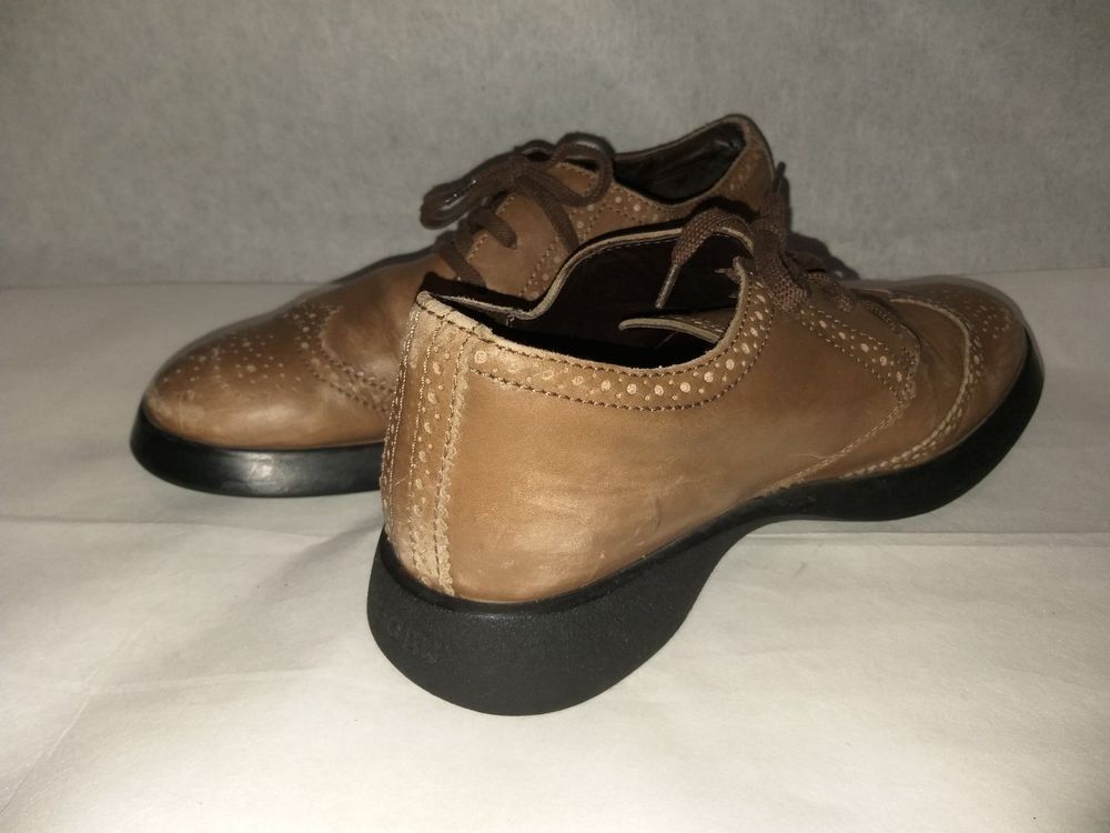 Hogan Scarpe da uomo: Chaussures / Schuhe HOGAN  Taille / Grosse 40..... – Usato da Cossonay-ville venduto da Super-Price-Quality 1