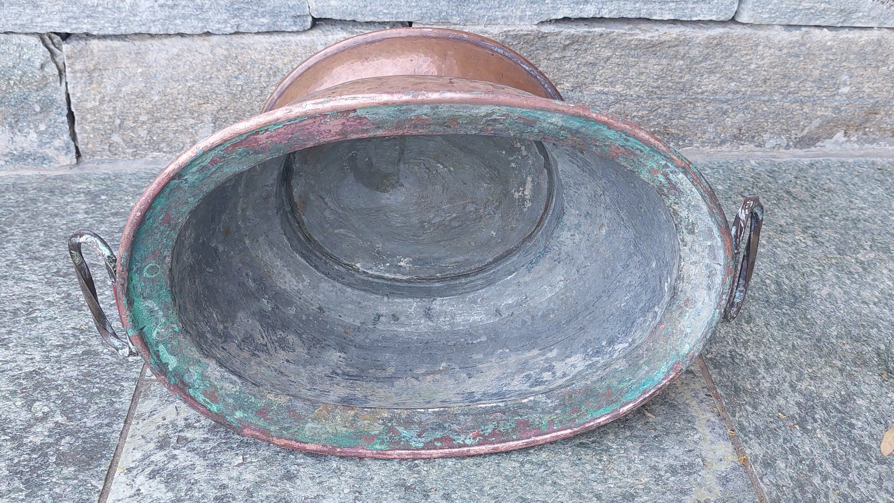 Pentole: Antiker Kupfertopf, Kupferkessel, ca. 36 cm breit – Usato da Muri b. Bern venduto da Spassholz 4